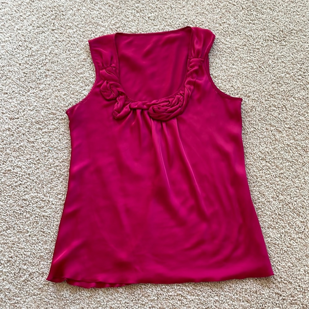 Elle Large Sleeveless Blouse - Lightweight Raspberry Color! - Picture 4 of 4